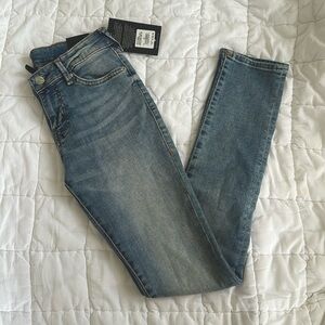 NWT True Religion Stella Mid Rise Skinny Jeans